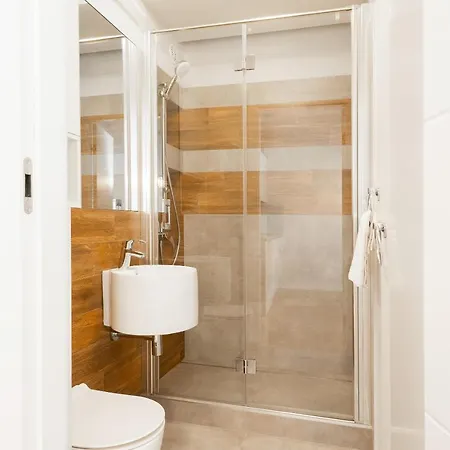 Apartment Center By Renters Warsaw