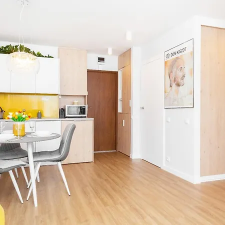 Apartment Center By Renters *