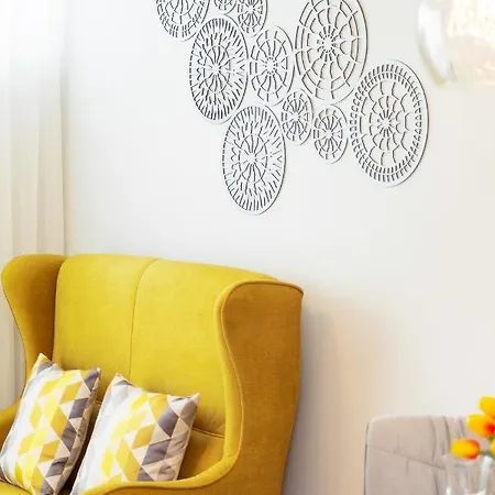Apartment Center By Renters *